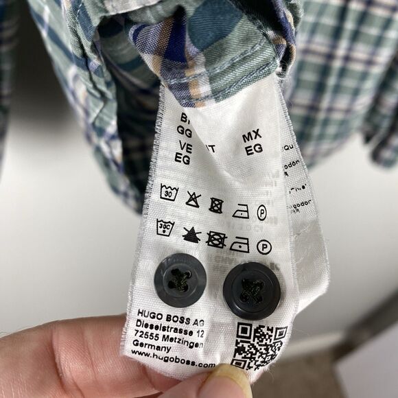 Hugo Boss Dress Shirt Regular Fit Plaid Button Up Mens Sz XL Work Casual - Picture 8 of 10
